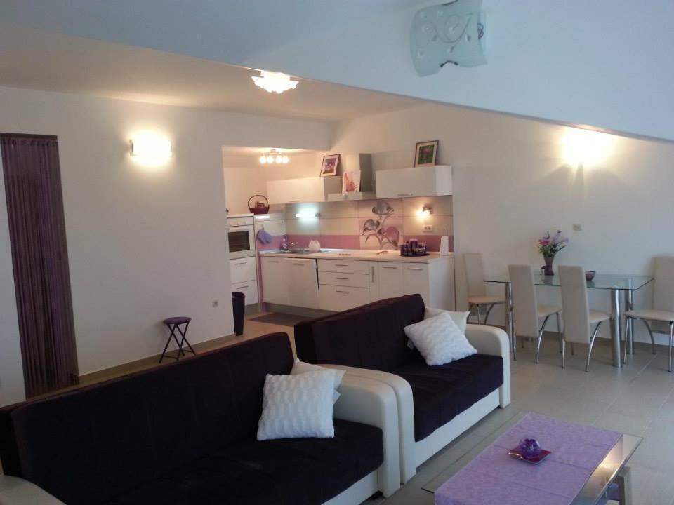 Apartmani Nima Tucepi Luaran gambar
